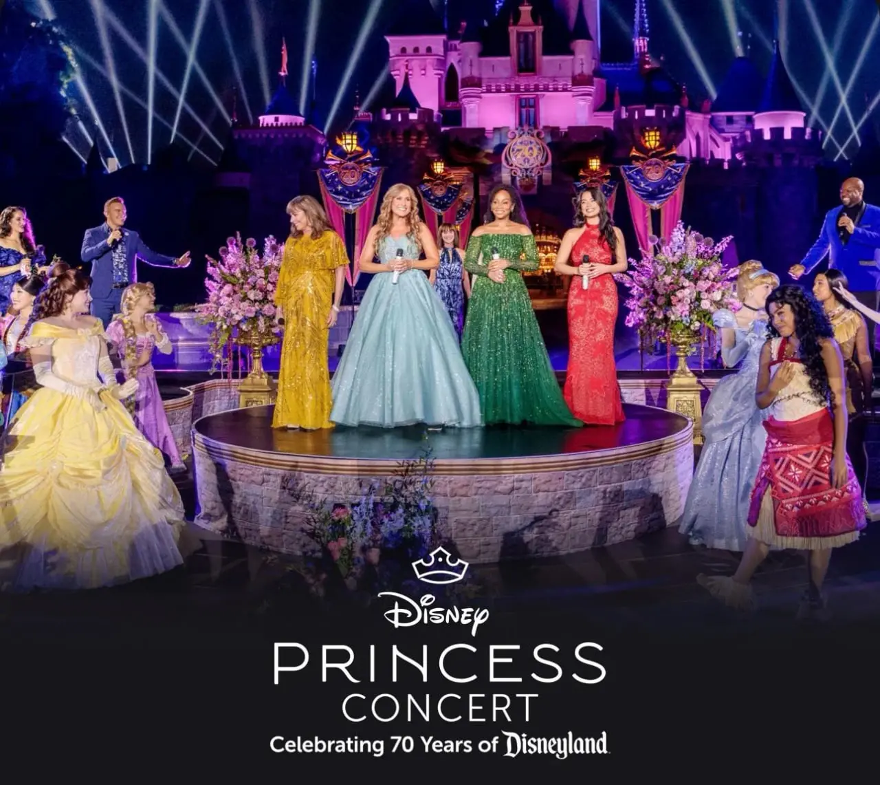 迪士尼乐园70周年！公主音乐会梦幻开启，重温经典童话与永恒魅力